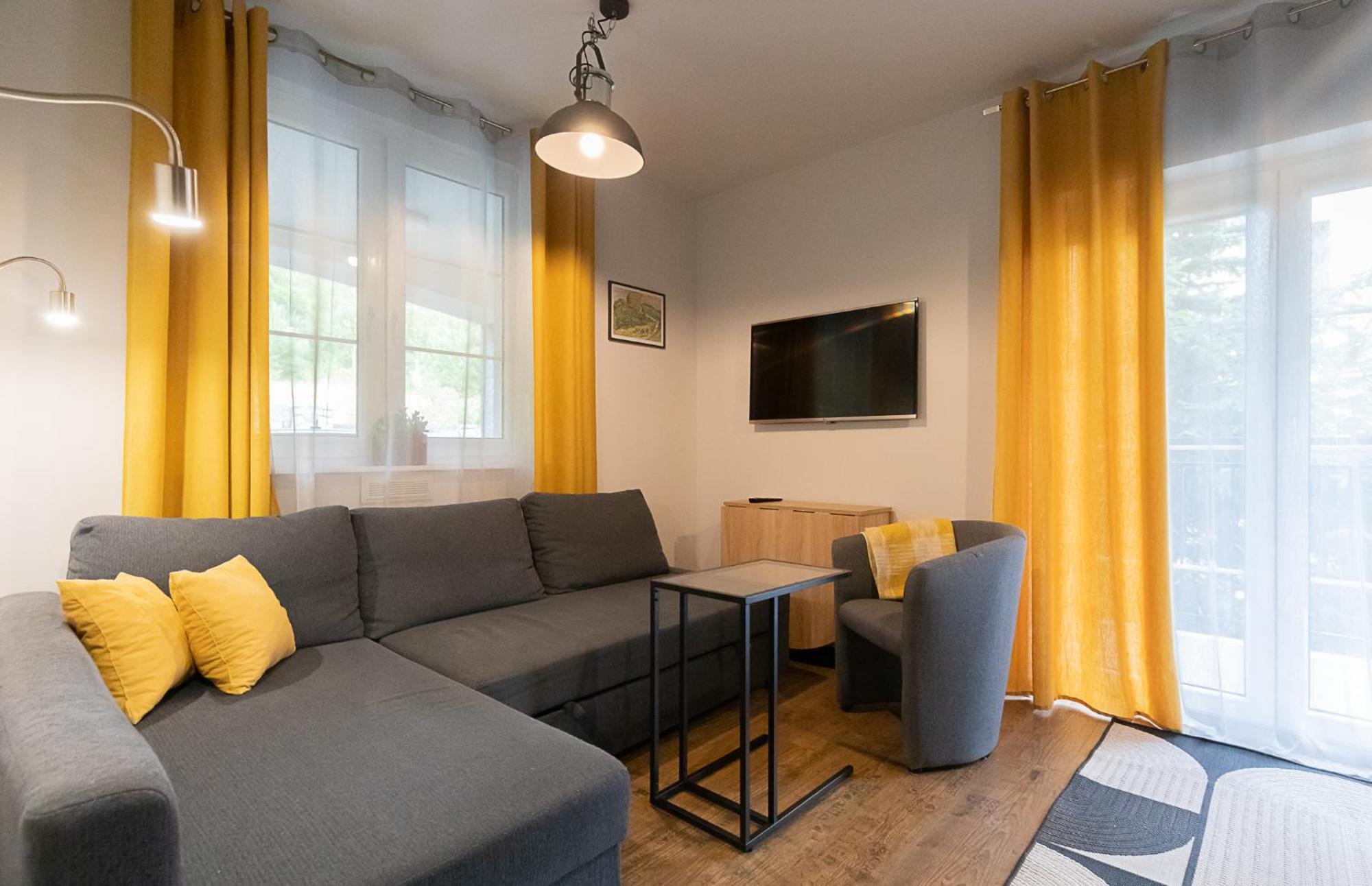 Rentplanet - Apartamenty Pstrowskiego Szklarska Poręba Esterno foto
