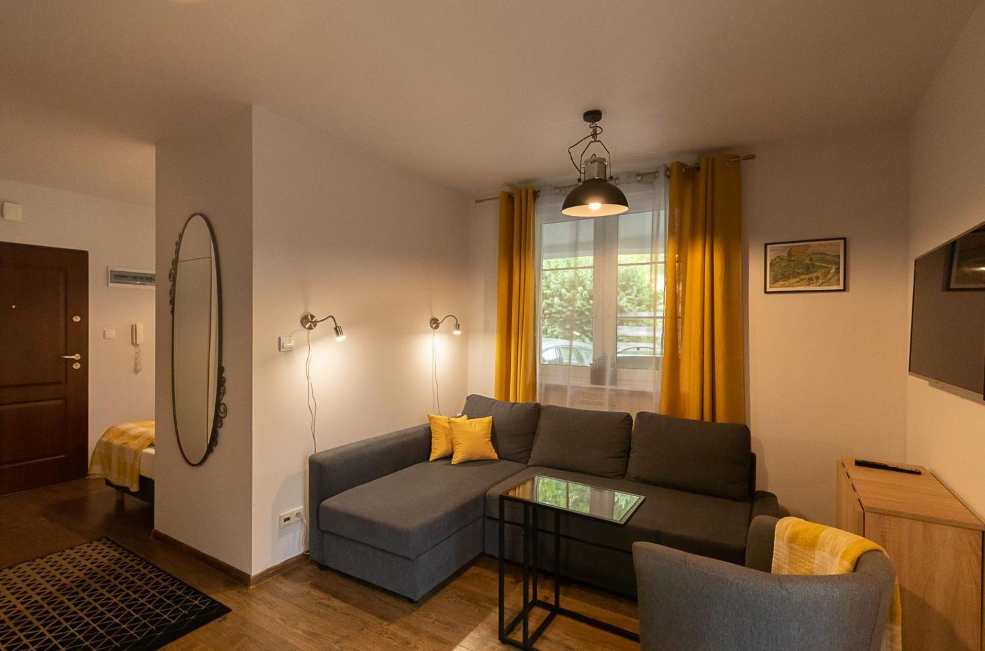 Rentplanet - Apartamenty Pstrowskiego Szklarska Poręba Esterno foto