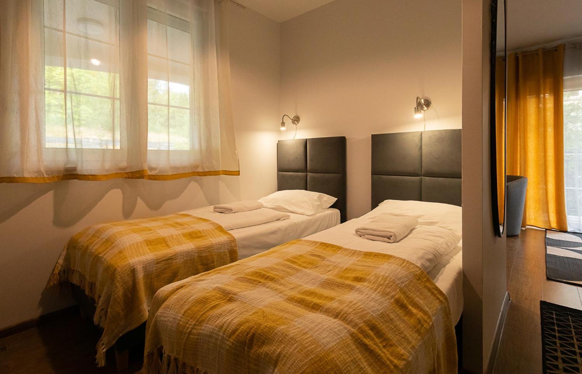 Rentplanet - Apartamenty Pstrowskiego Szklarska Poręba Esterno foto